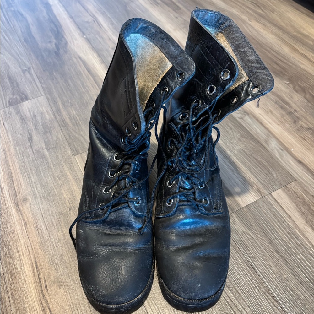Original Vietnam War boots
